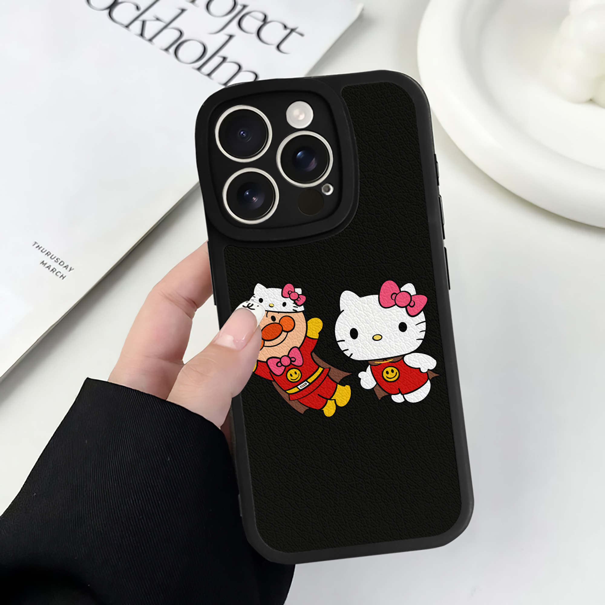 （画像用） アンパンマン Anpanman 【iPhone 16シリーズ対応】シリコンスマホケース（レザー調） 材質：シリコン